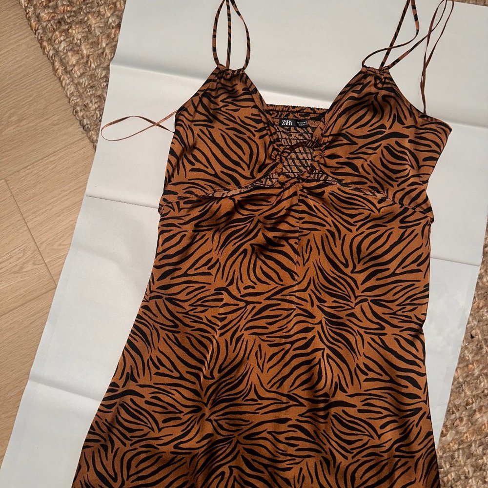 Zara Leopard Silk Midi Dress with Small Cutout